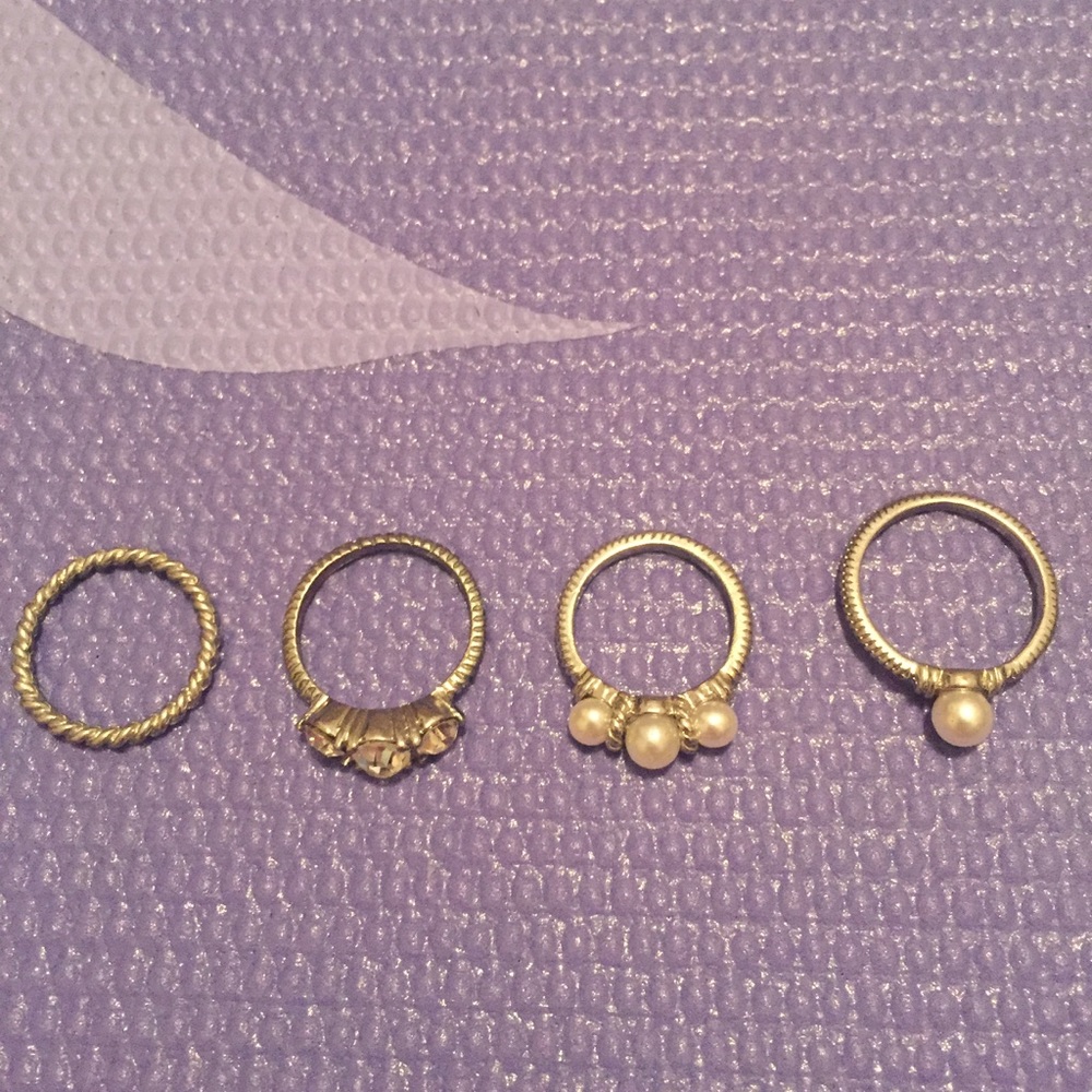 Assorted Rings - Picture 5 of 5