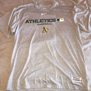 NIKE Oakland Athletics Authentic Practice Shirt