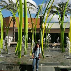 Meet your Posher, Daniela