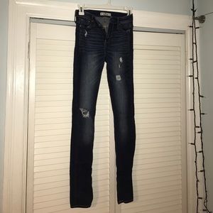 hollister 00 jeans!