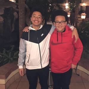 Meet your Posher, Clay