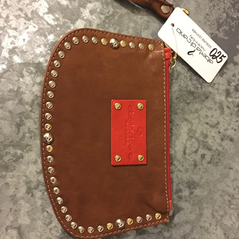 BNWT. Leather wallet Clutch