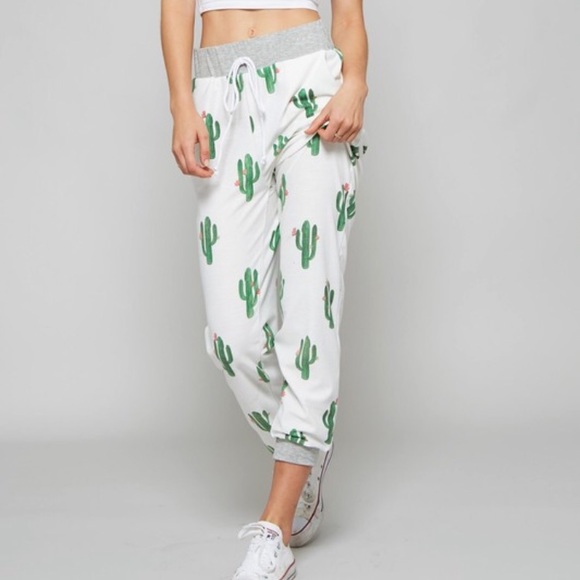 🌵1 large left!!!🌵Cactus Print Joggers - Picture 2 of 3