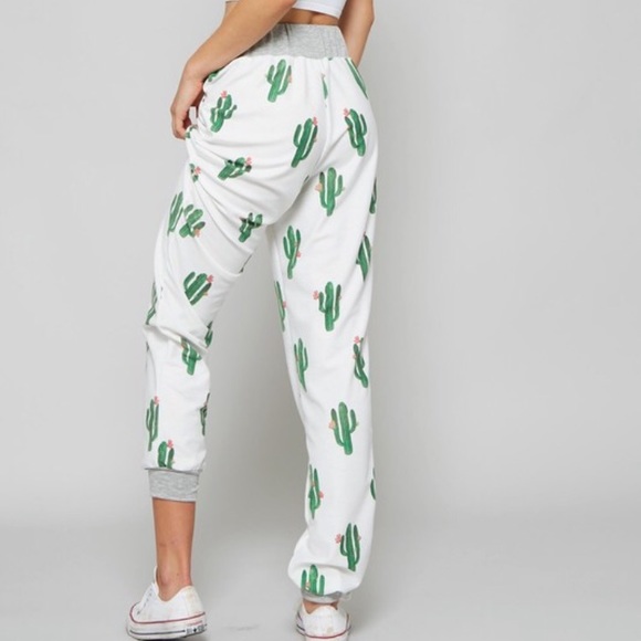 🌵1 large left!!!🌵Cactus Print Joggers - Picture 3 of 3