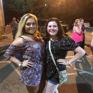 Meet your Posher, Carly