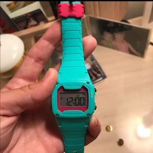 Free Style Shark Watch