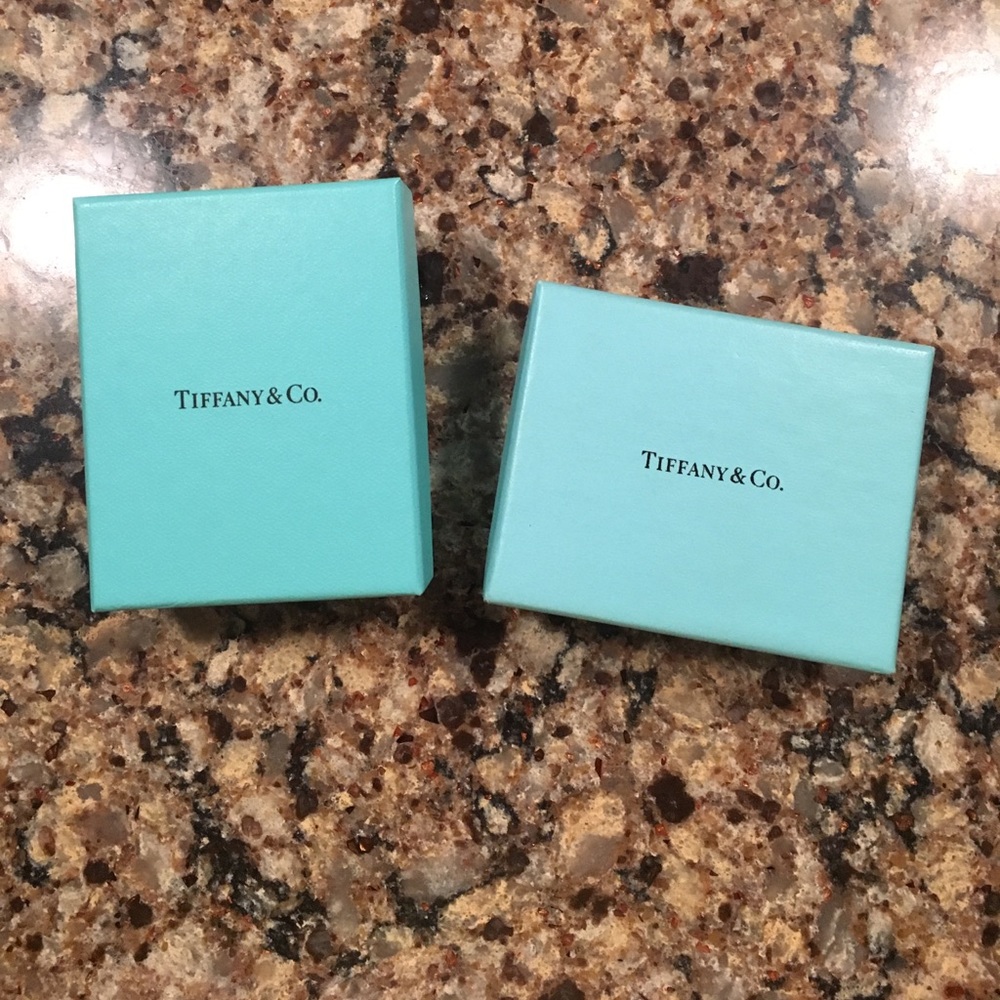 Tiffany $ CO  box