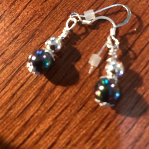 Iridescent earrings w/sterling Findings - Picture 2 of 2