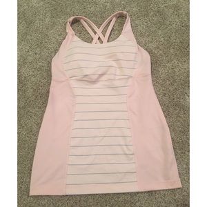 Lululemon tank with built in bra