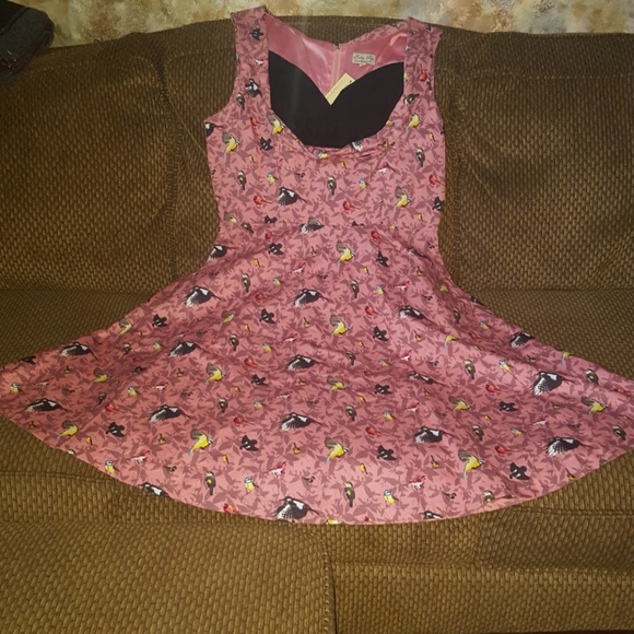 NEW! LINDY BOP PLUS SIZE RETRO FLARED DRESS - Picture 2 of 6