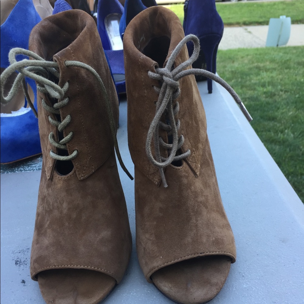 Booties Reduce!!! - image 1