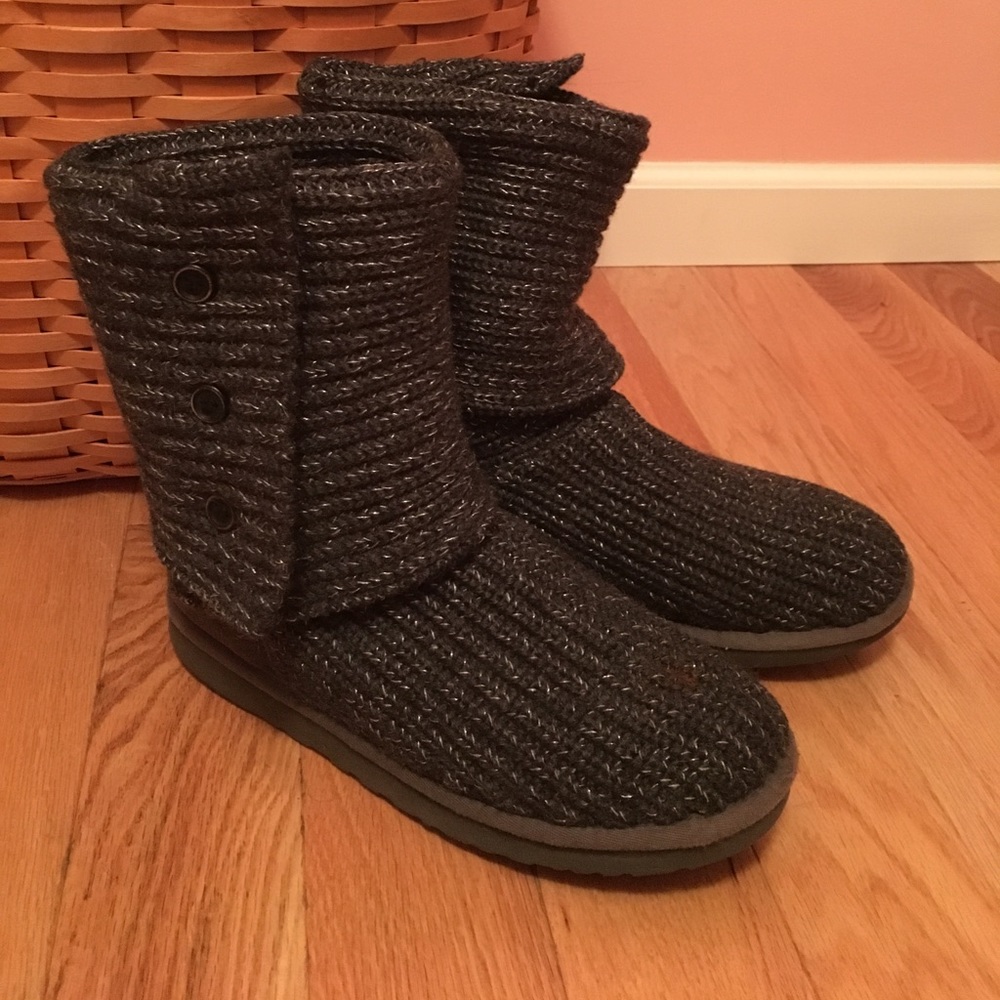 Uggs knitted grey boots