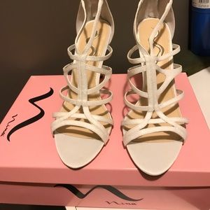 Nina glittered white heels🎀