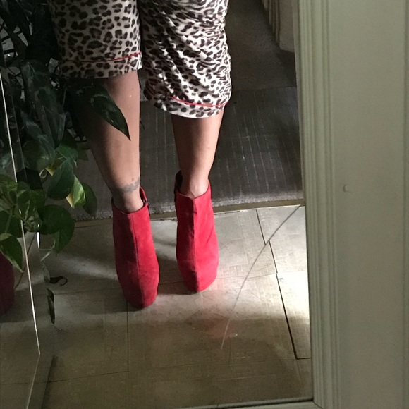 Bootie - Picture 4 of 4