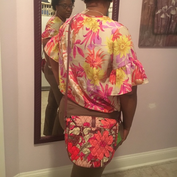 Vera. Bradley Bohemian crossbody. 2 ways worn - Picture 5 of 5