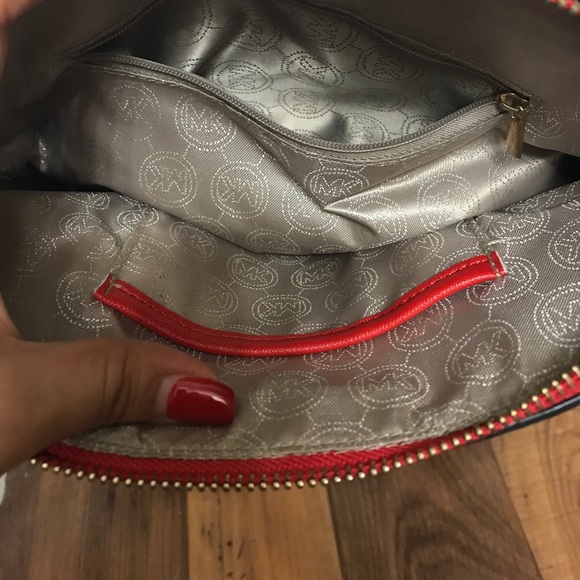 Purse - Picture 3 of 3