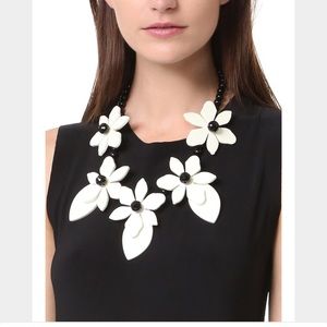 Kate spade lovely Lilly necklace