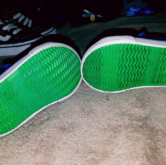 Infant shoes - Picture 2 of 2