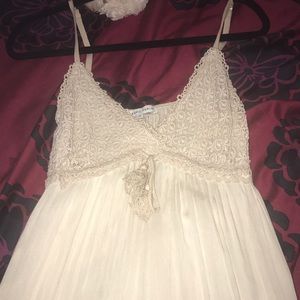 Tempo Paris Maxi Dress w crochet detail