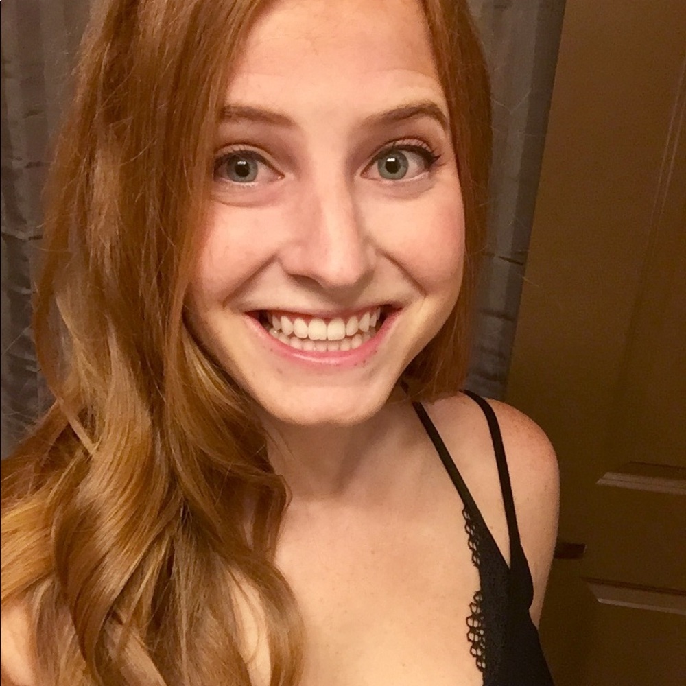 Meet your Posher, Jenn