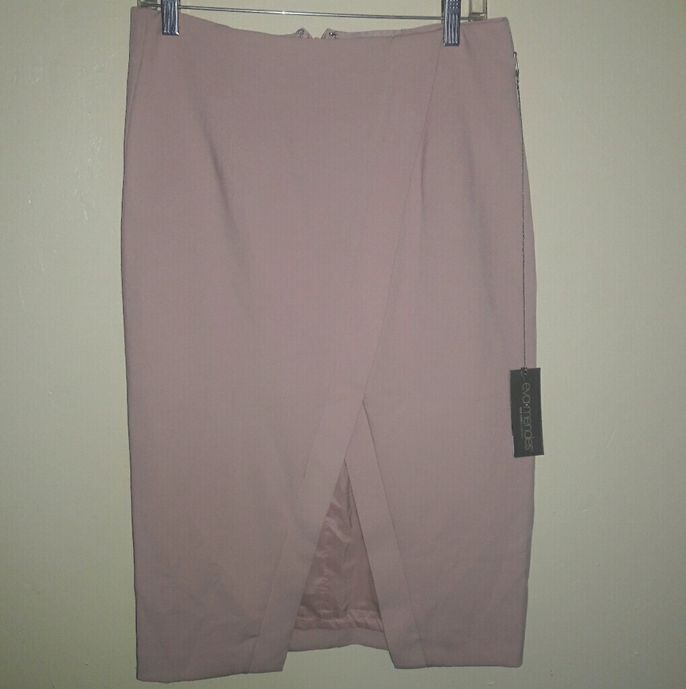 Pale pink pencil skirt