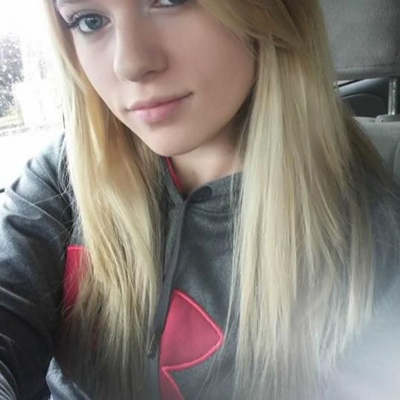 Meet your Posher, Hannah - Picture 1 of 1