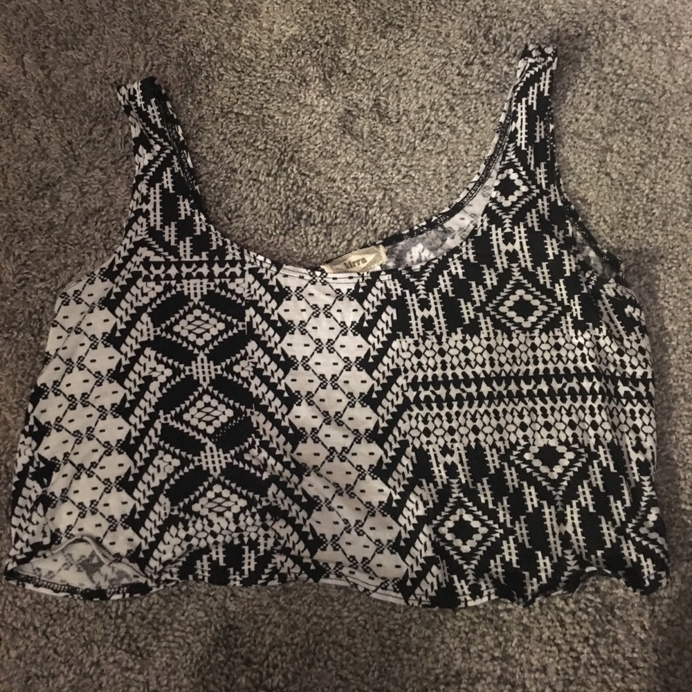 Flowly Patterned Pacsun Crop Top