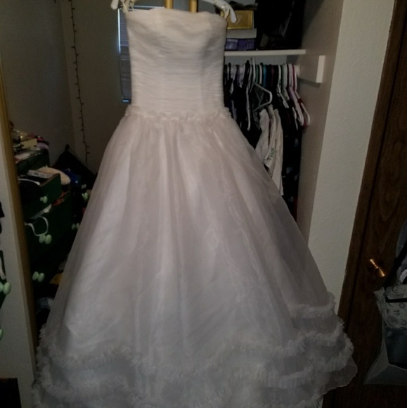 Wedding Dress - Galina Size 0 - Picture 1 of 3