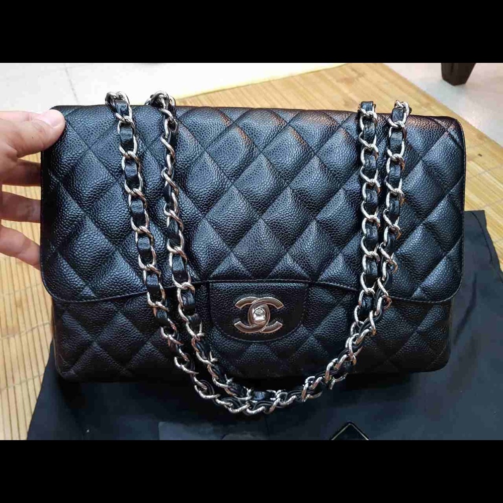 SOLD❌❌❌Chanel jumbo single flap bag Black SHW