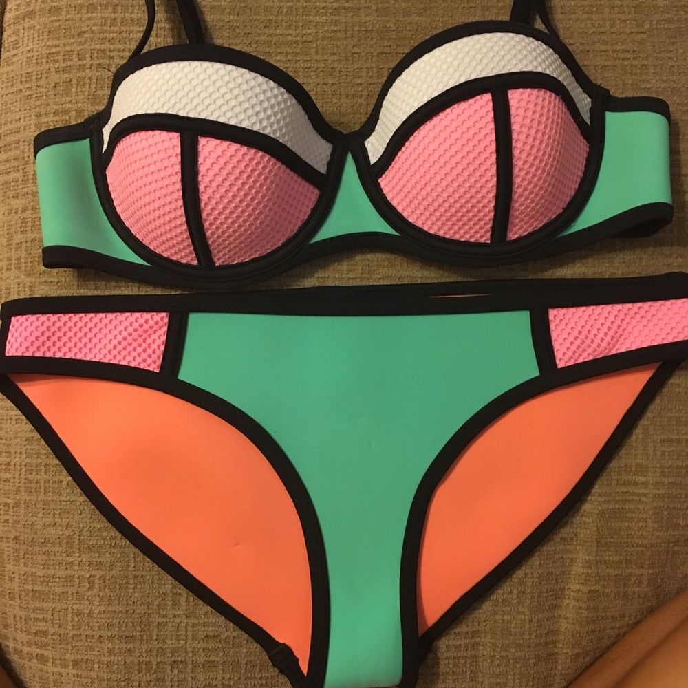 Triangl bathing suit
