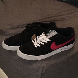 Nike SB bruin x Lost Art