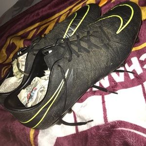 Nike hypervenom soccer cleats