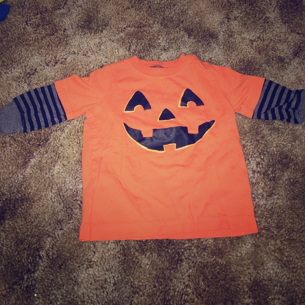 Carter's size 6 months pumpkin shirt