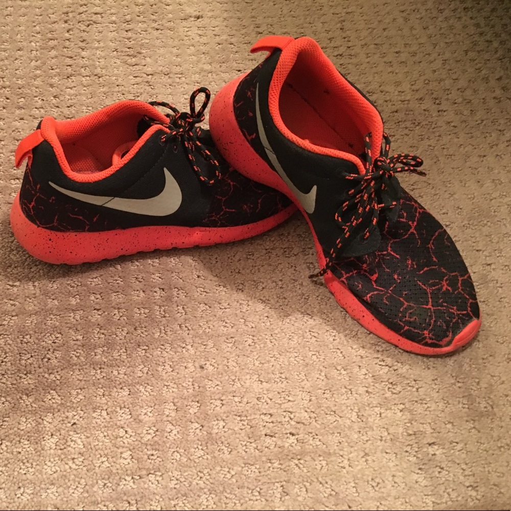 Nike roshes