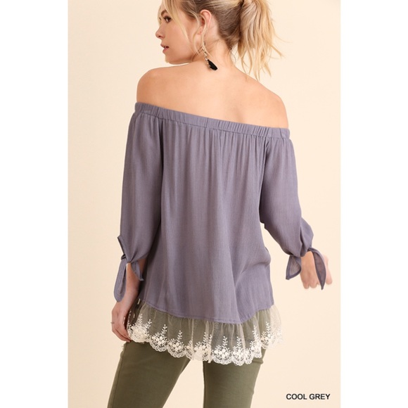 Embroidered off the shoulder top with lace hem - Picture 4 of 6