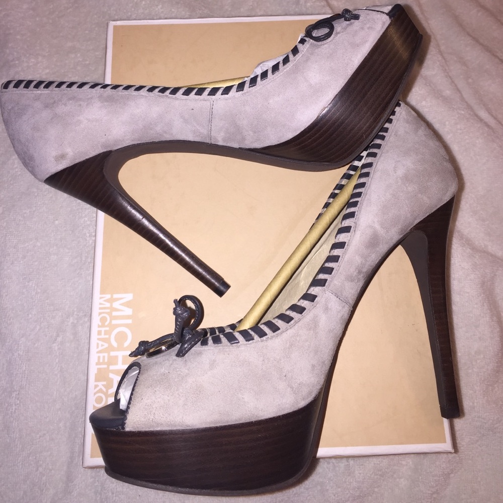 Michael Kors Bennet Peep Toe Heels