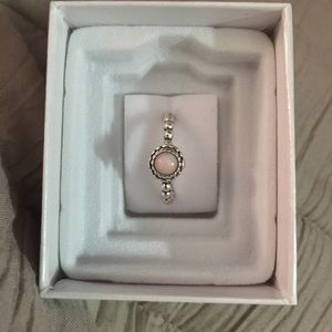 Pandora ring in perfect condition!