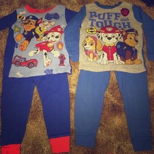 2 sets of Paw patrol 4T pajamas