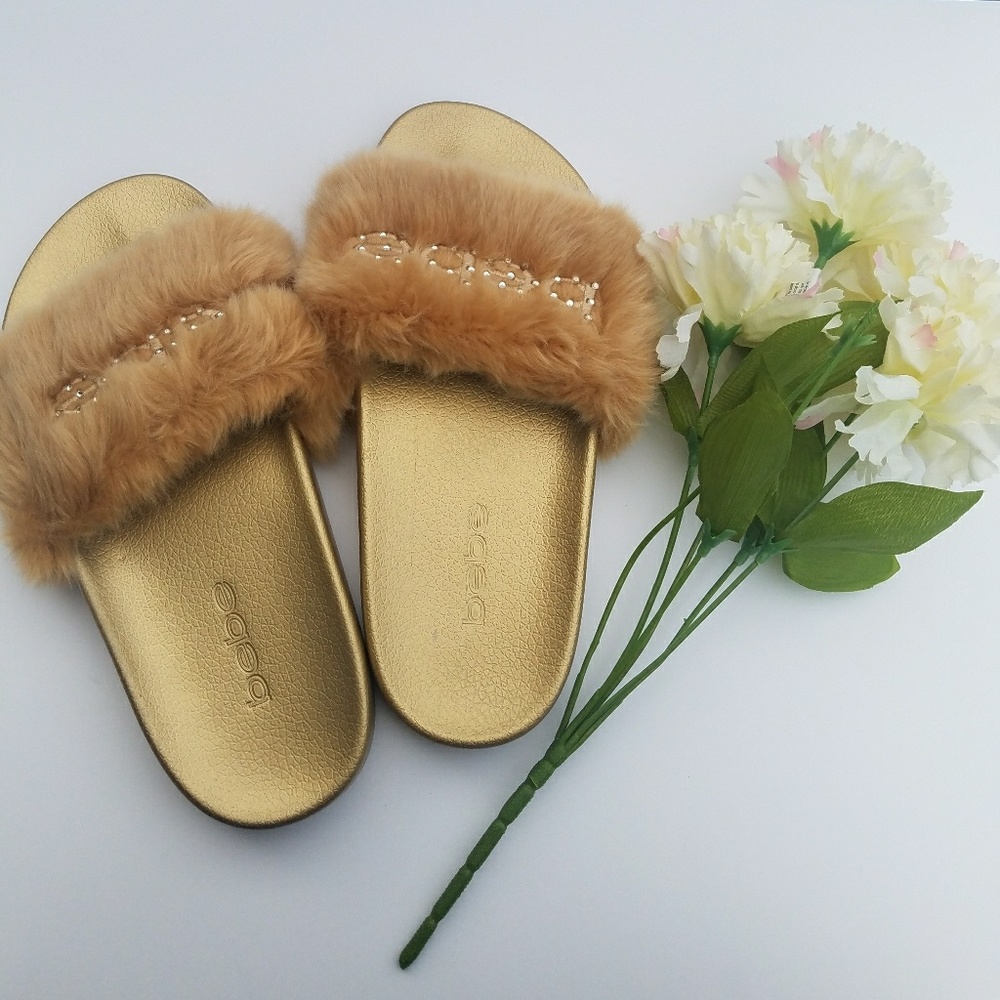 SOLD BEBE FURIOSA Gold Faux Fur Slide - Picture 1 of 4