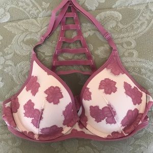 Final Price!! NWOT Pink Victoria Secret Bra 32B