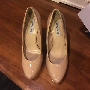 Steve Madden pumps