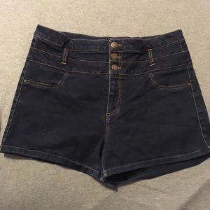 High waisted Refuge shorts