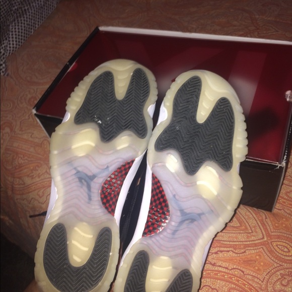 Jordan Retro 11 "72-10" - Picture 6 of 8