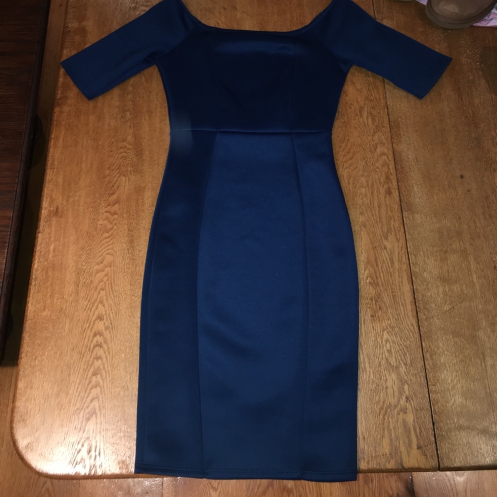 Dark Teal Bodycon Dress with Half-length Sleeves