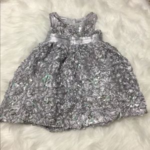 Blueber: boulevard silver flower sparkle dress