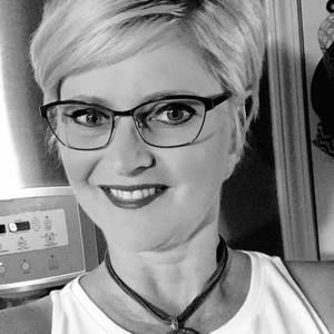 Meet your Posher, Shelly