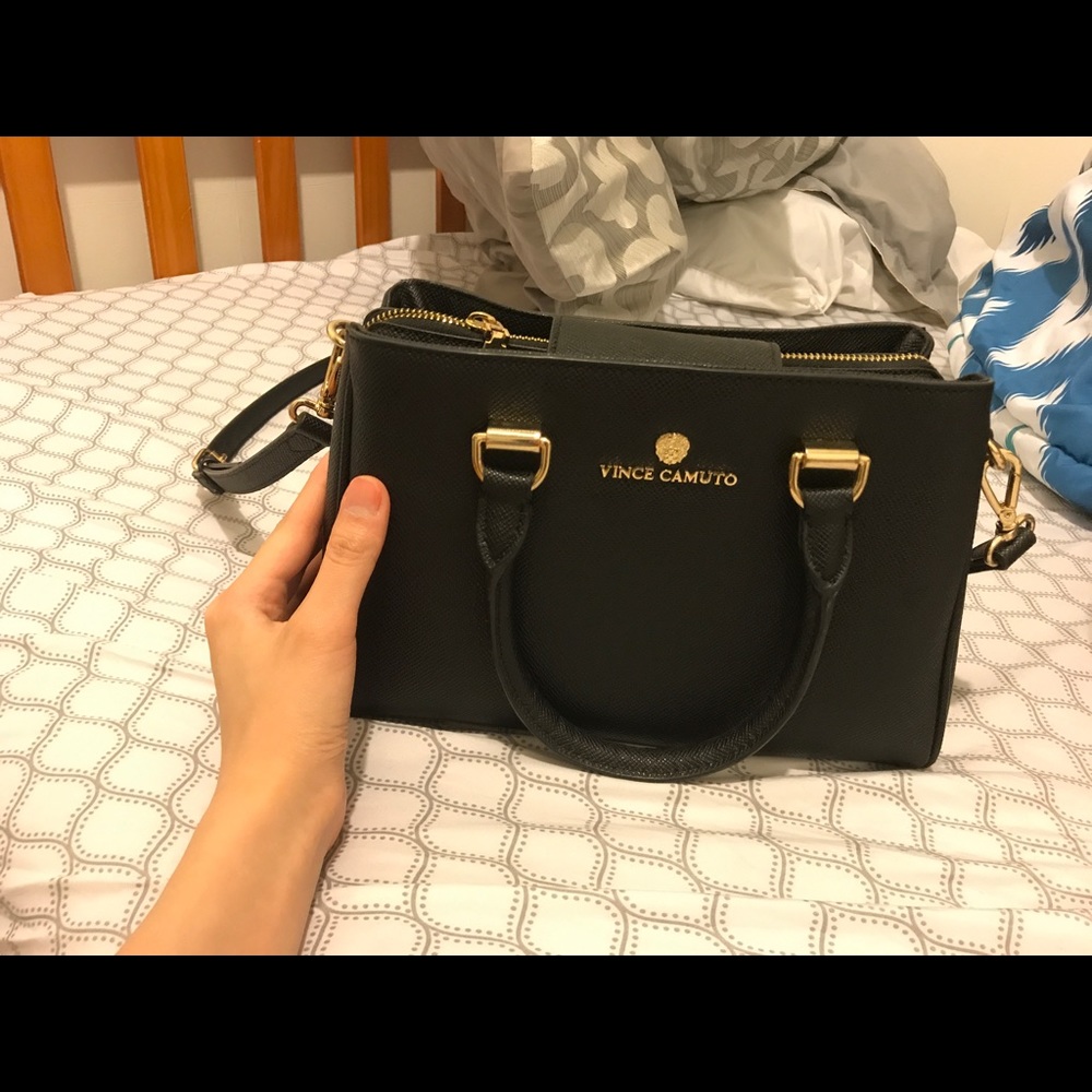 Vince Camuto