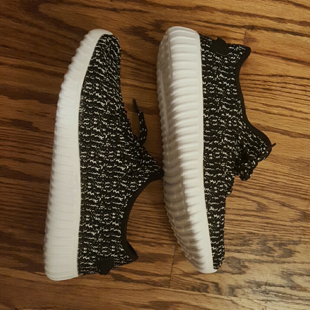 sneaker, running shoes