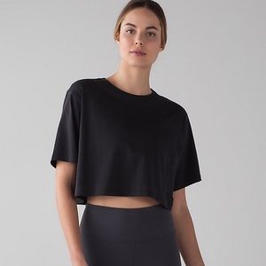 NWOT Cortes Crop Tee
