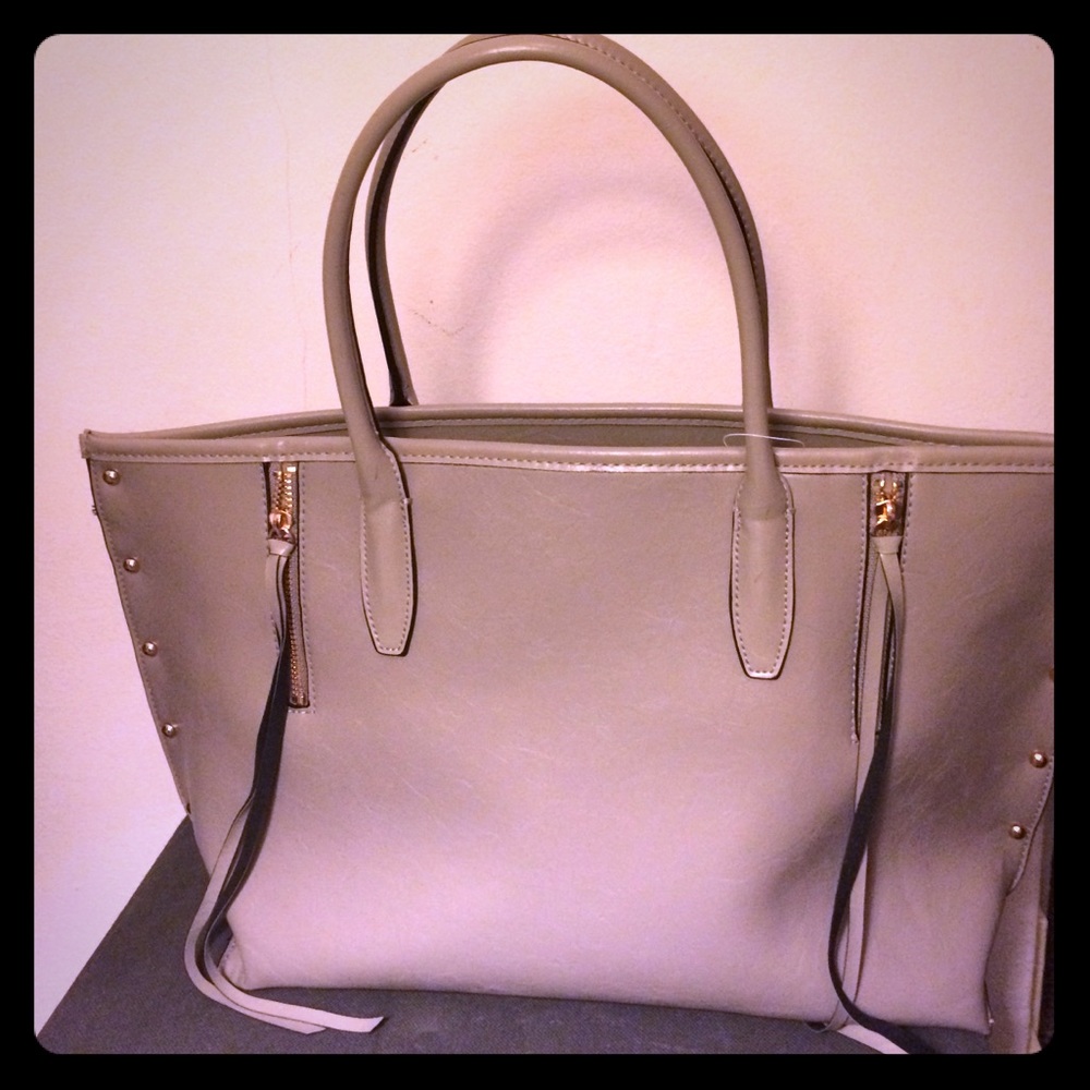Grey leather purse
